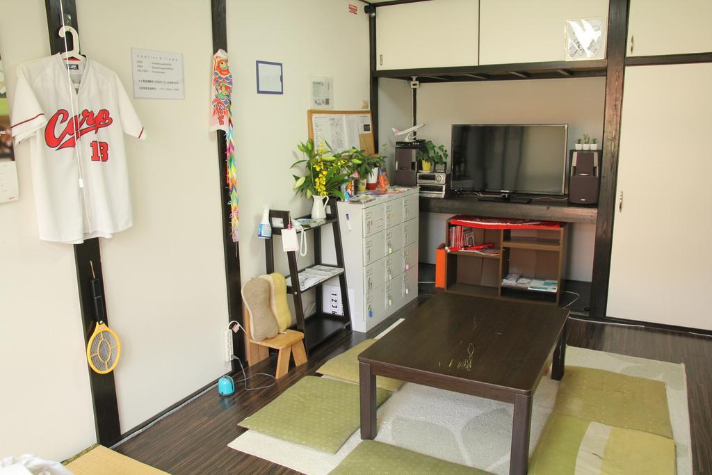 Guest House Carpe Hiroshima Koi Eksteriør billede